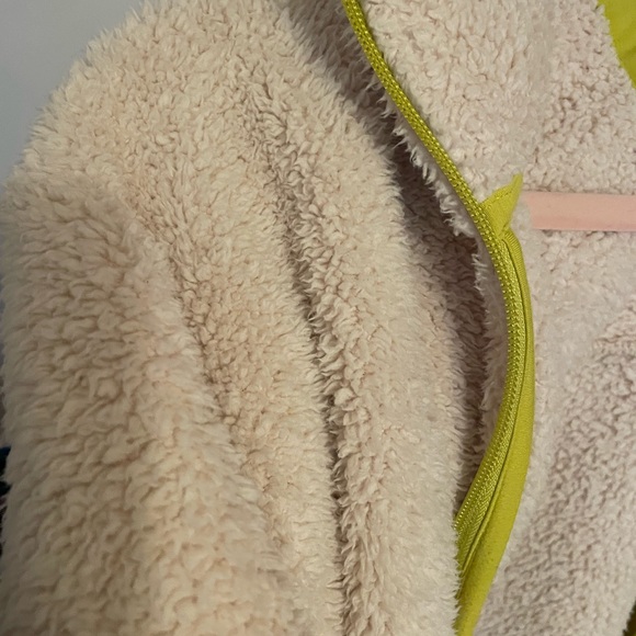 Girlfriend Collective Cream Recycled Full-Zip Fleece - Picture 6 of 7